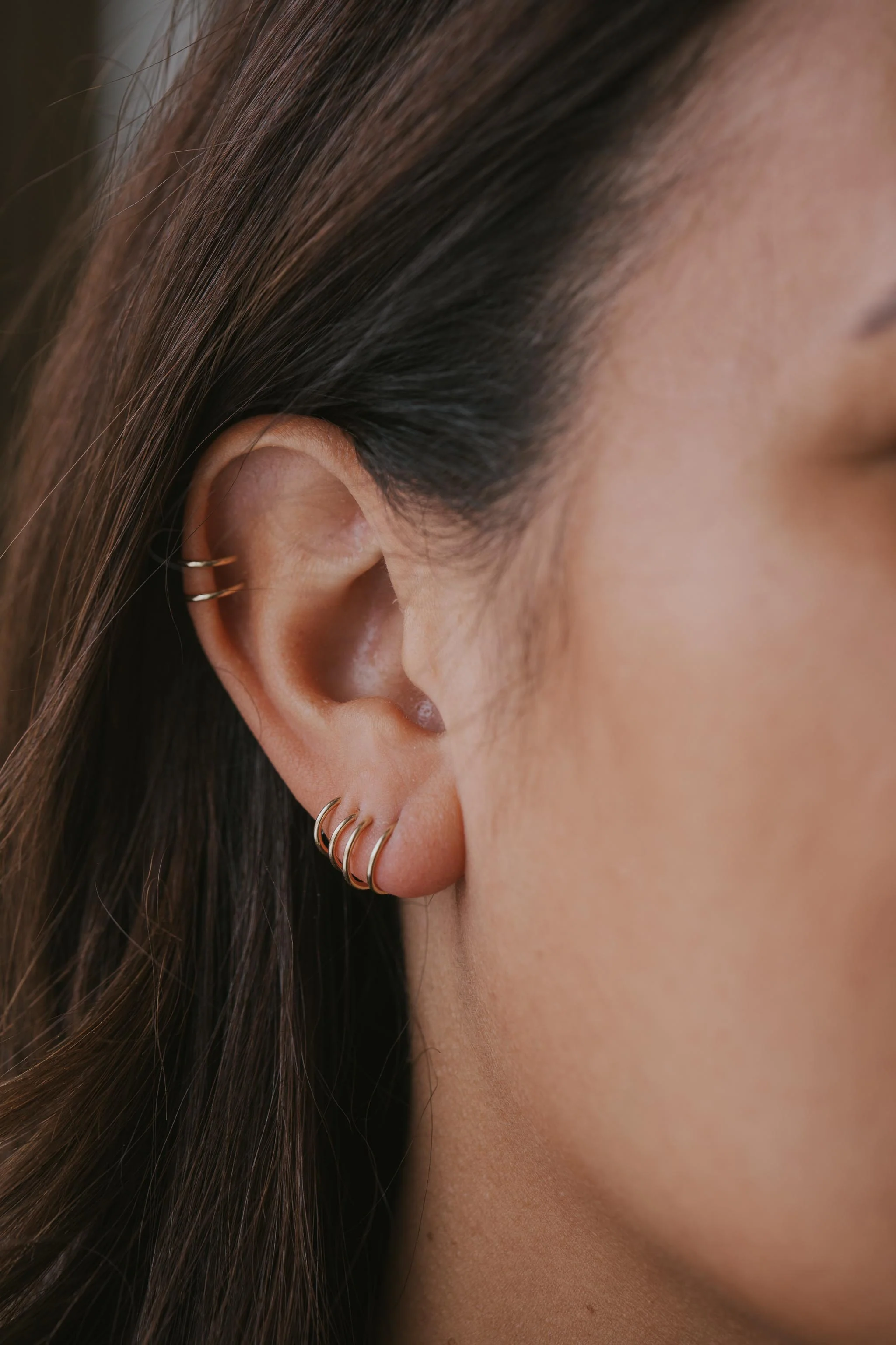 Single - Tiny Twist Earring - Image 13